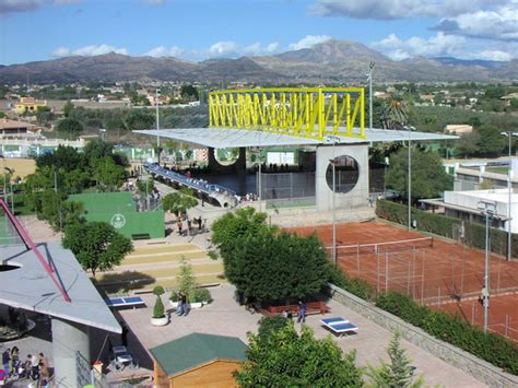 escuelas deportivas san vicente del raspeig|San Vicente abre la inscripción de las escuelas deportivas de。